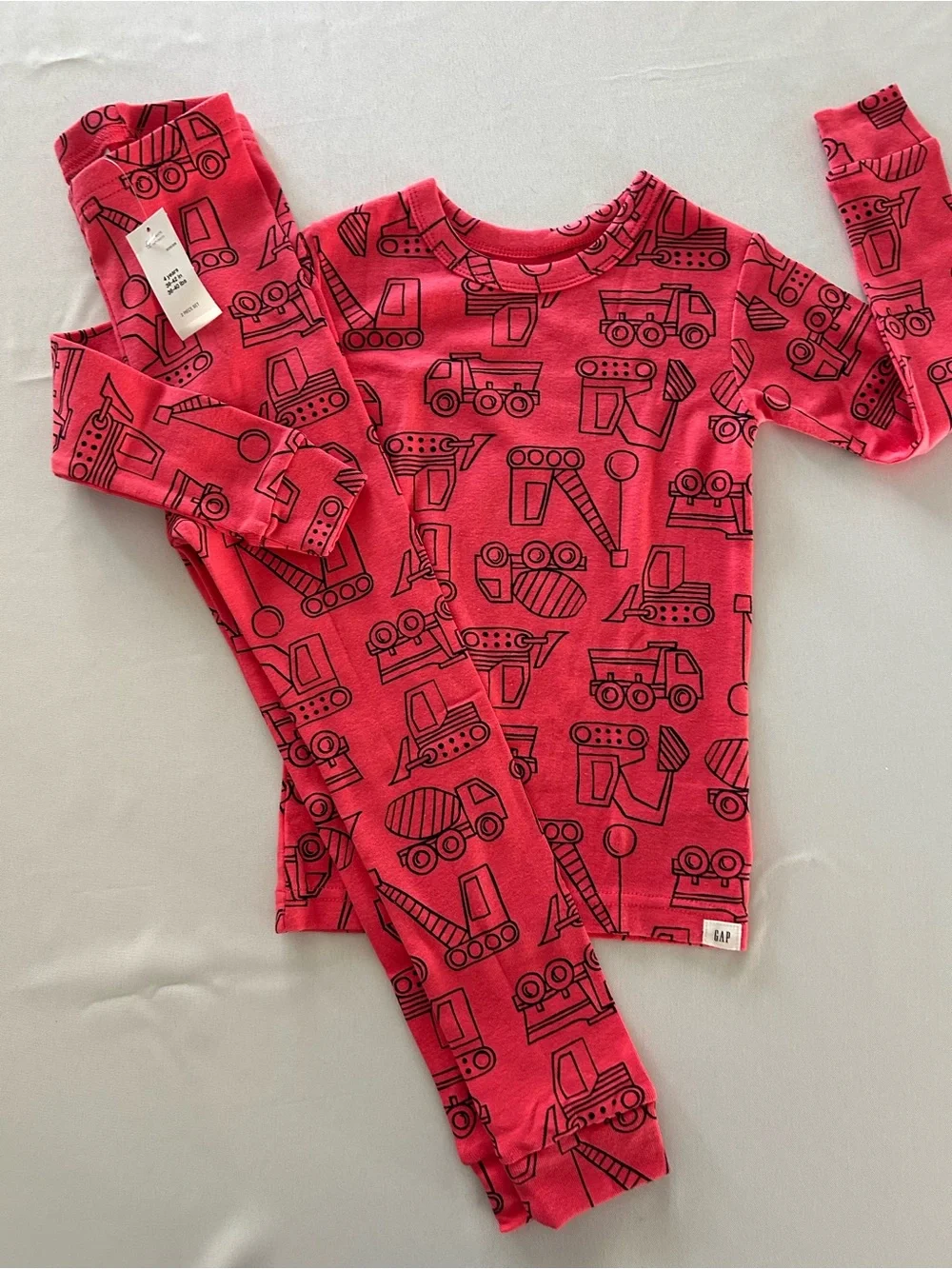 NWT 4 Baby GAP Kids Red Construction Vehicles Pajama Set